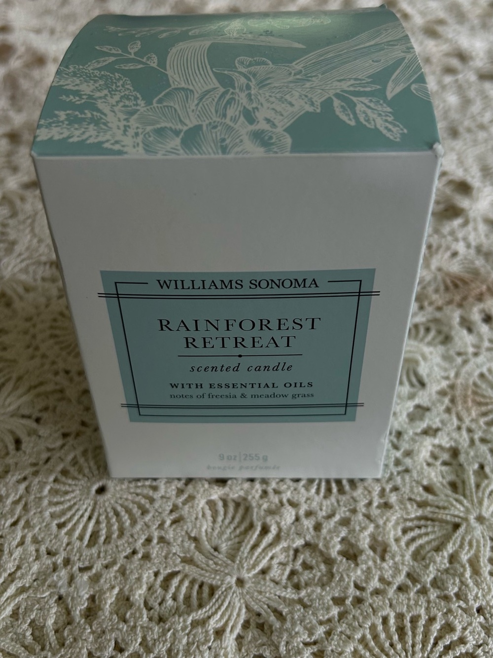 Williams Sonoma Rainforest Retreat Scented Candle - Aqua Blue
